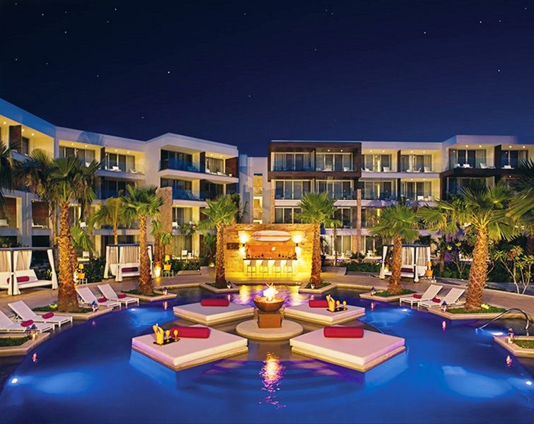Breathless Riviera Cancun - Adults Only 莫雷洛斯港 外观 照片